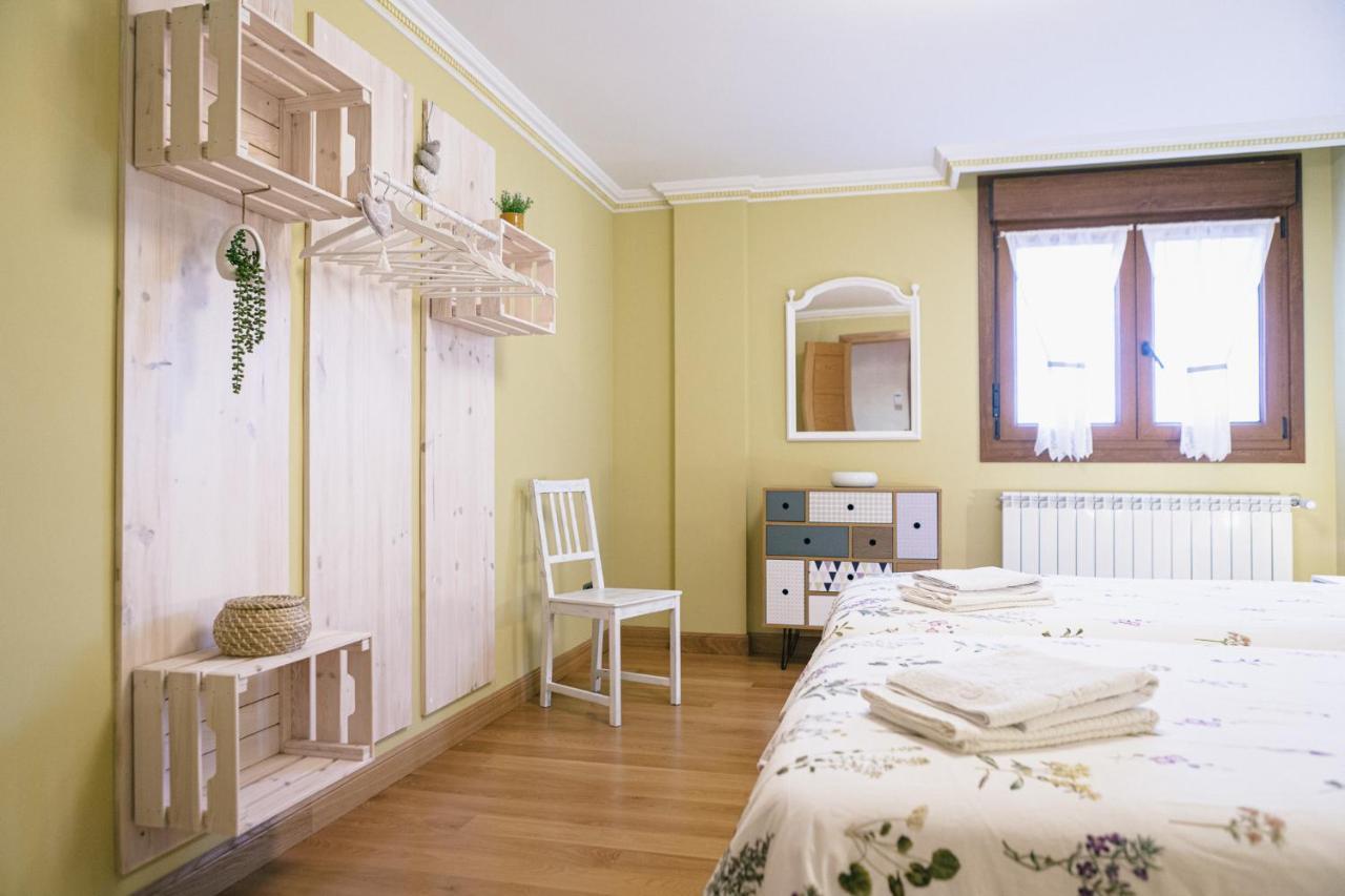 Apartamento Bonito alojamiento con encanto en zona rural Allo Exterior foto
